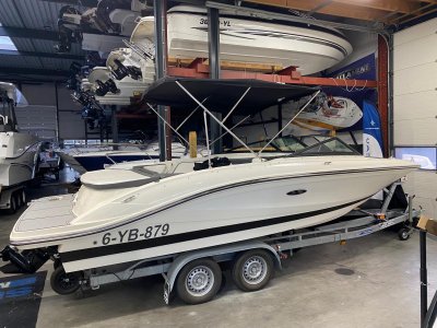 Sea Ray210 SPX